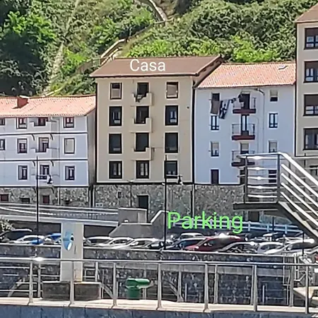 Auman Etxi Apartman *