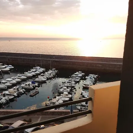 Auman Etxi Apartment Elanchove